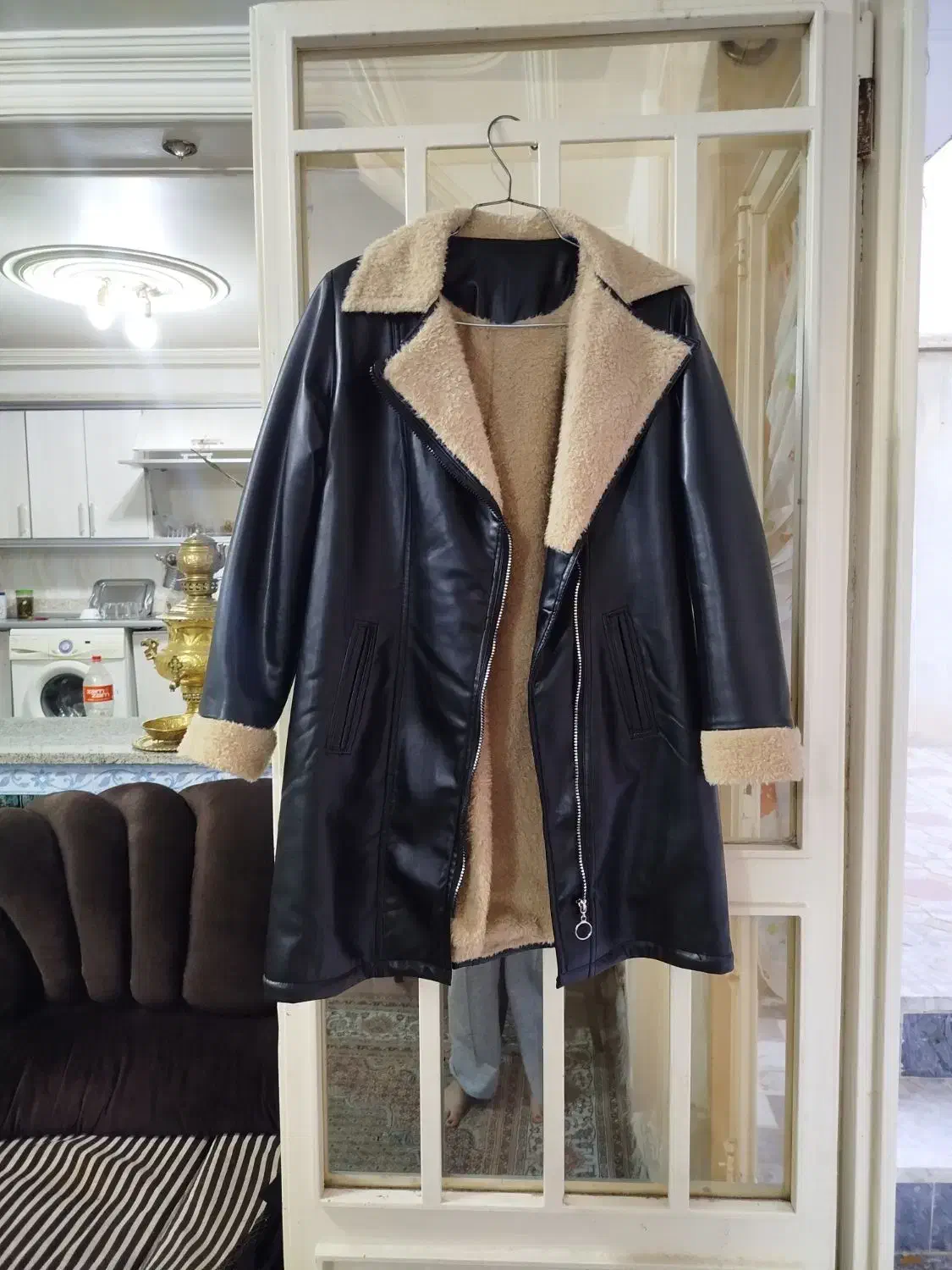 بارانی زیبانوواکبند|لباس|مراغه, |دیوار