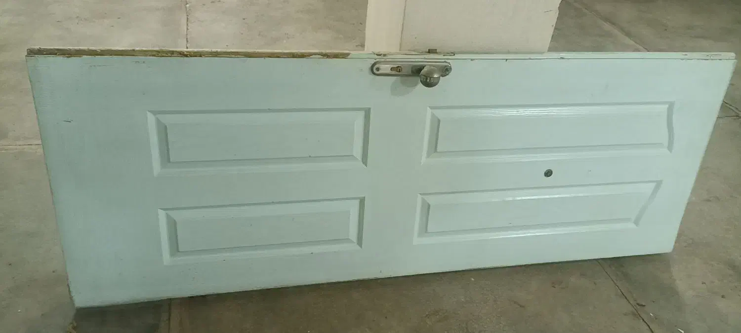 درب چوبی|مصالح و تجهیزات ساختمان|سنندج, |دیوار