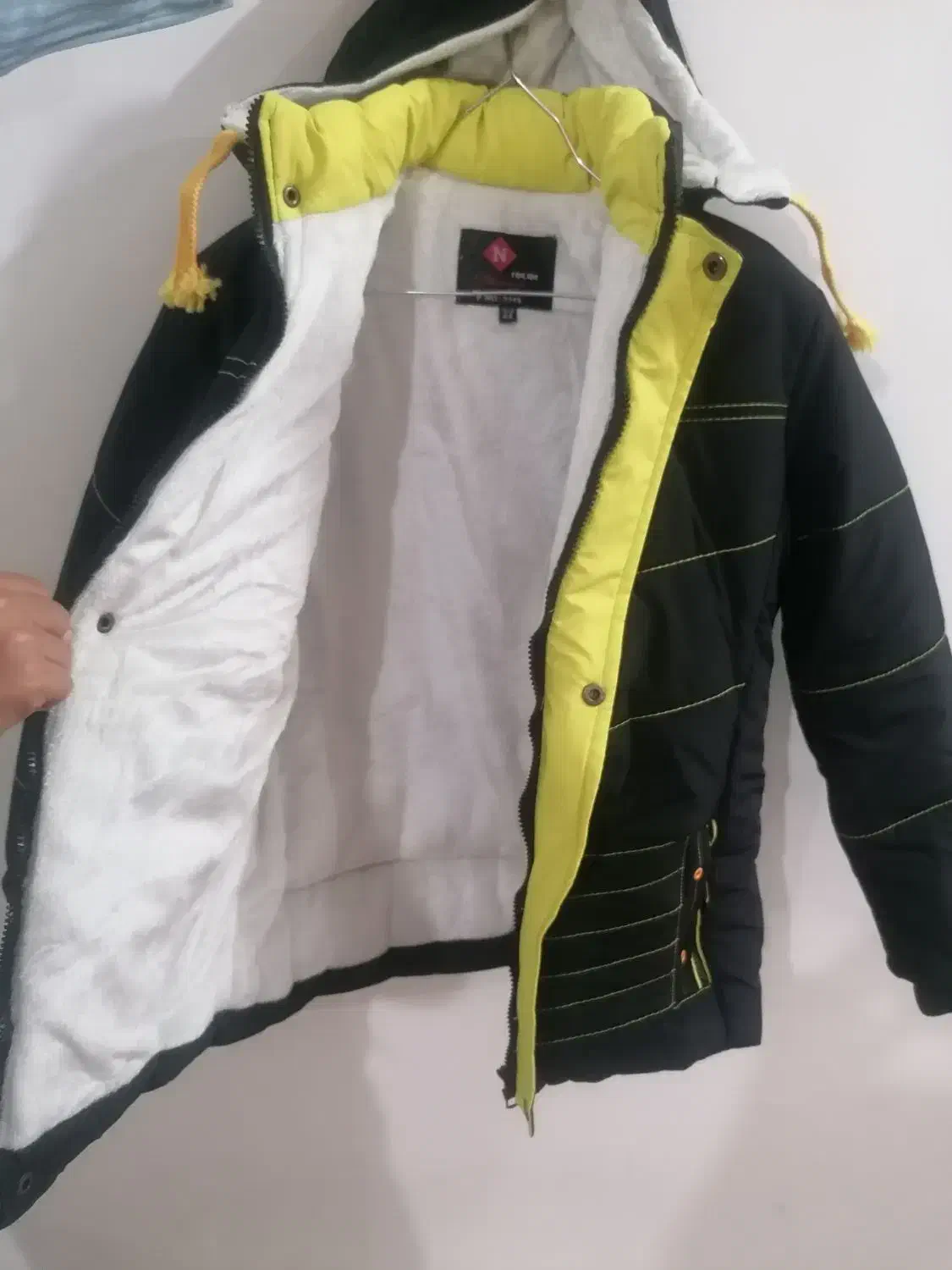 کاپشن نو|لباس|همدان, |دیوار