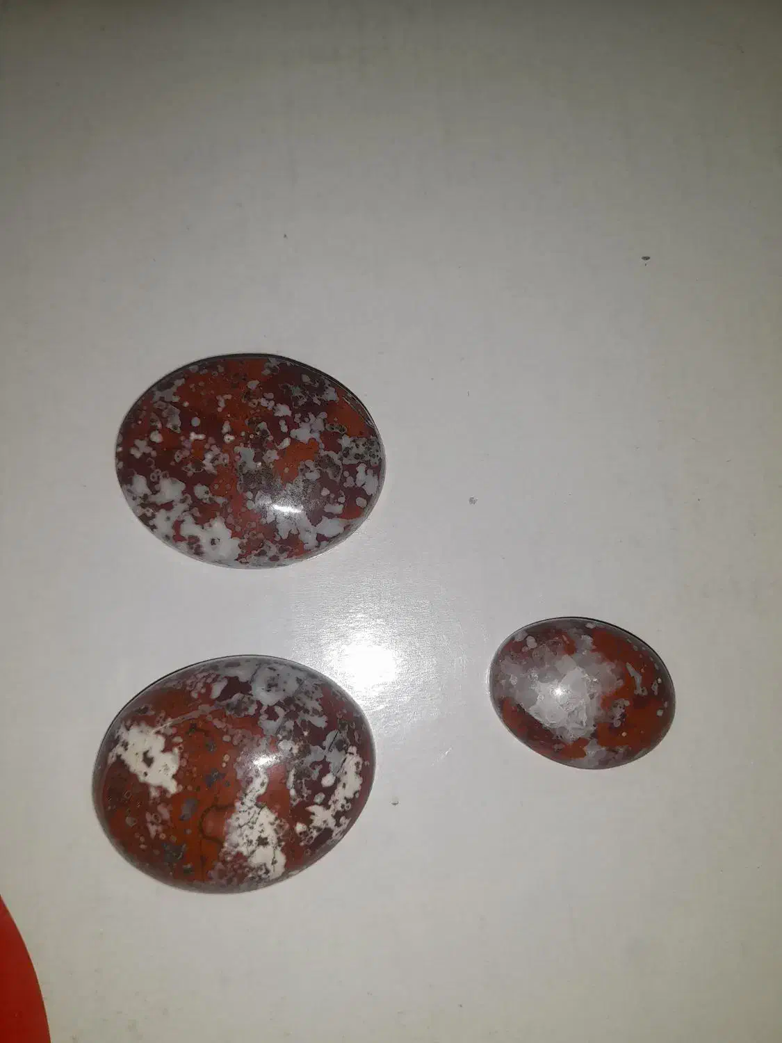 نگین جاسپر سرخ|جواهرات|کاشان, فین کوچک|دیوار