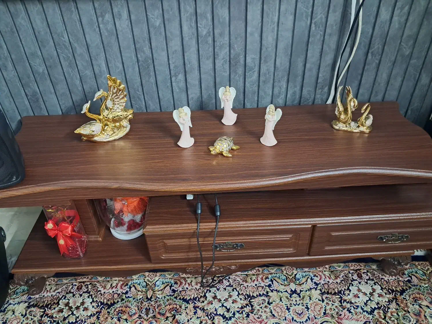 میز تلویزیون شرکتی|میز تلویزیون|تهران, شهرک فردوس (حسینی)|دیوار