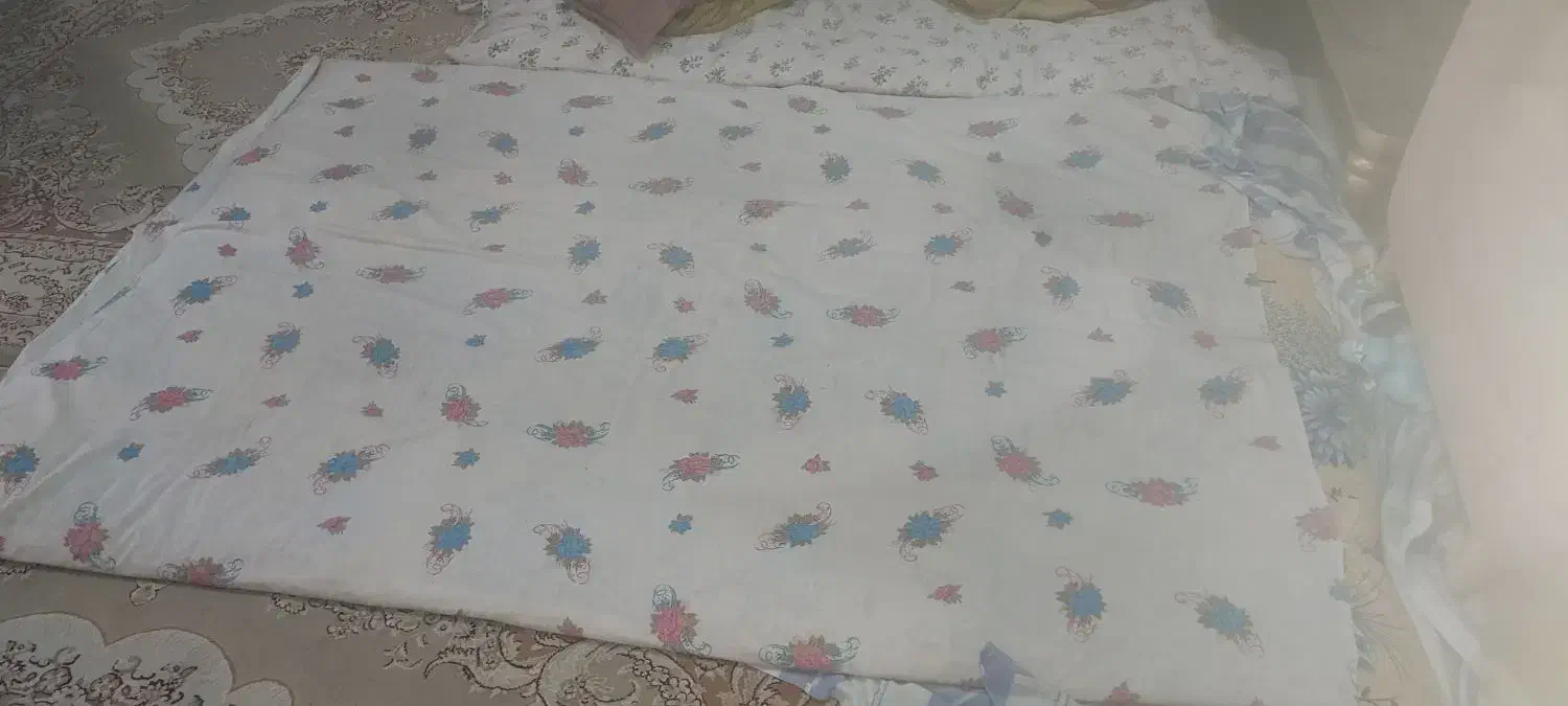 تشک دونفره|رختخواب، بالش، پتو|شیراز, شهرک مدرس|دیوار