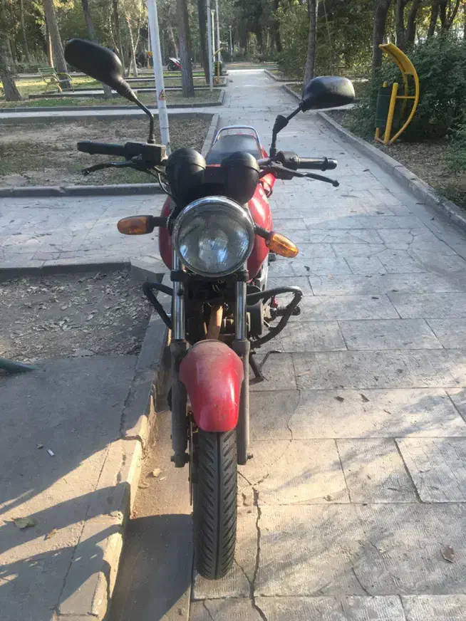 پالس ۱۸۰موتوری سالم برقی مشکل داره|موتورسیکلت|تهران, یاخجی آباد|دیوار