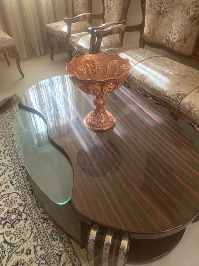 میز چوب گردو|مبلمان خانگی و میز عسلی|یزد, |دیوار