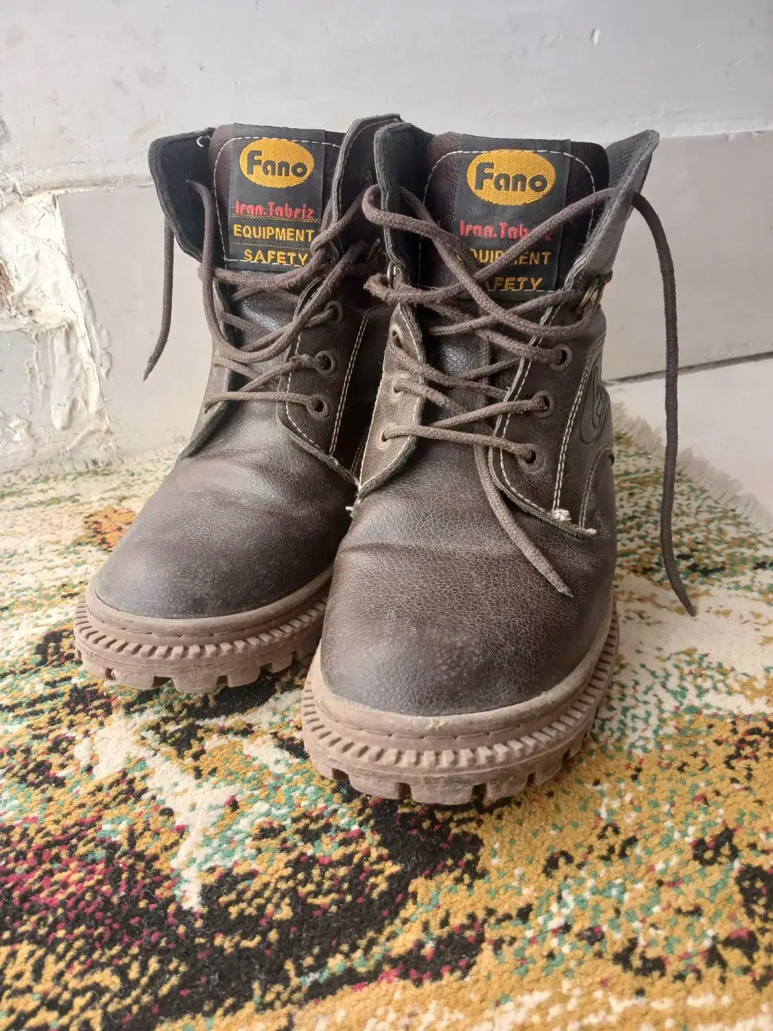 نیم بوت پسرونه چرم اصل|کیف، کفش، کمربند|خرمآباد, |دیوار