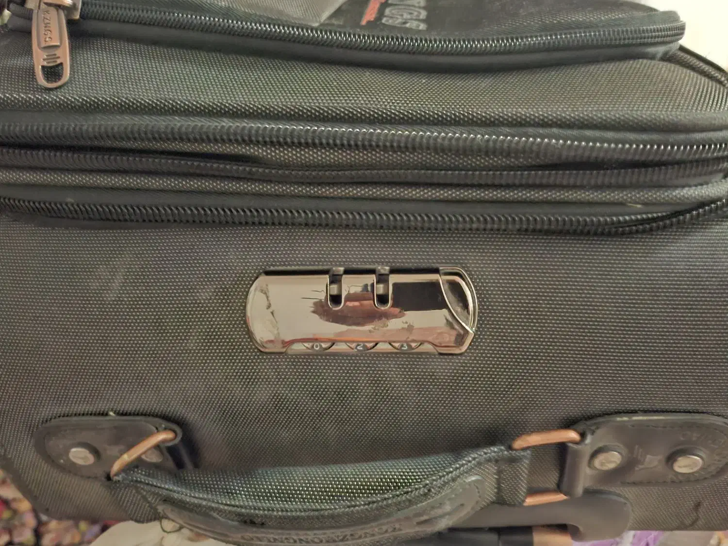 چمدان کره ای ۳ عدد در دو اندازه کوچک و بزرگ|کیف، کفش، کمربند|کرمان, |دیوار