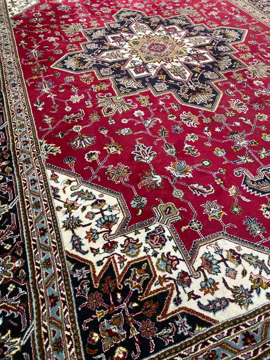 فرش ۶ متری|فرش|لنگرود, |دیوار