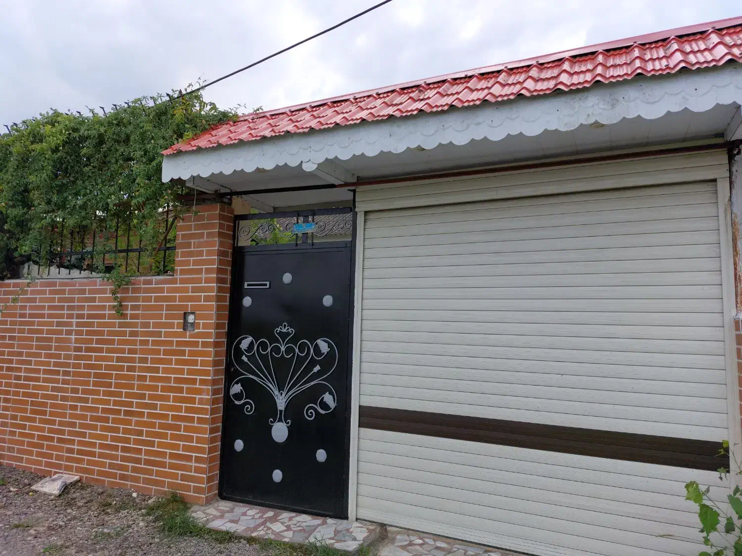 ویلایی دنج|اجارهٔ کوتاه‌مدت ویلا و باغ|رشت, لاکان شهر|دیوار