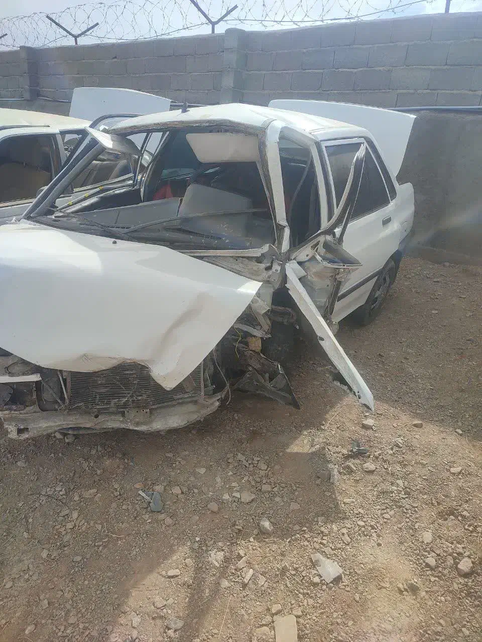 پراید تصادفی|خودرو سواری و وانت|بیرجند, |دیوار