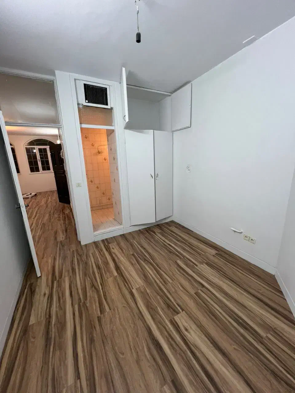 آپارتمان ۵۸ متر تک واحدی طبقه اول