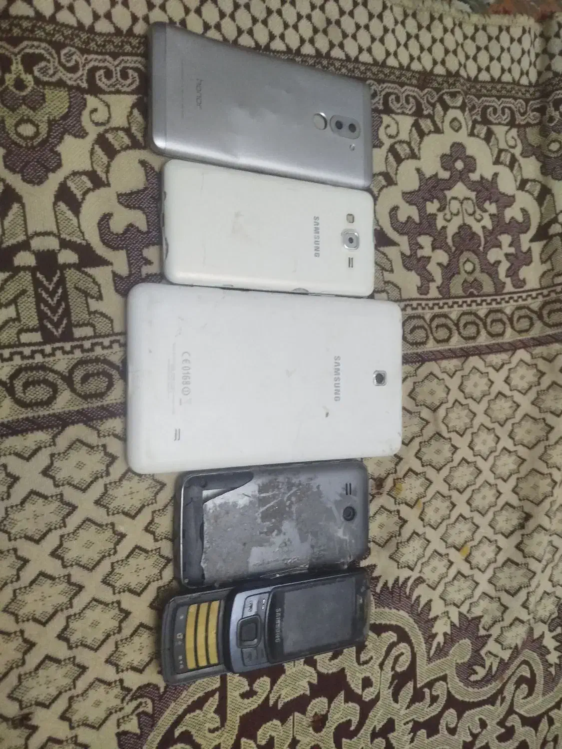 موبایل|موبایل|شیراز, کوشک میدان|دیوار