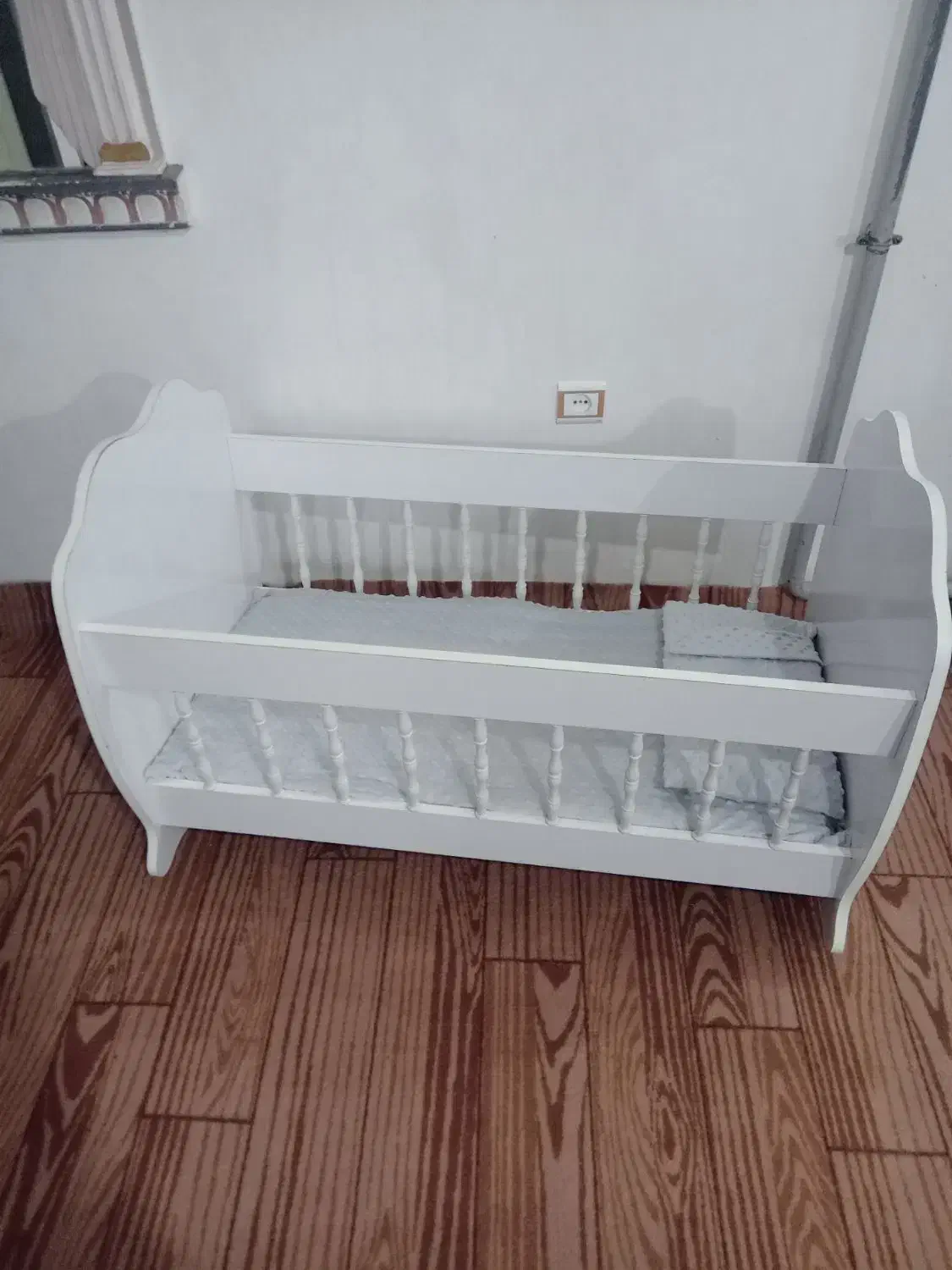 تخت گهواره کودک|تخت و صندلی بچه|مرند, |دیوار