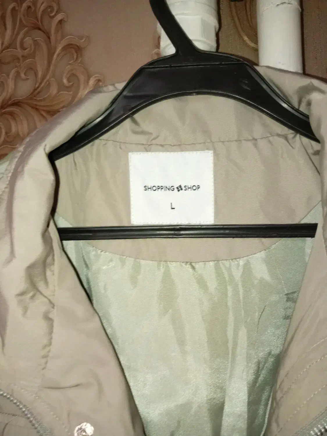 بارونی L. XL|لباس|اصفهان, شهرک ولیعصر|دیوار