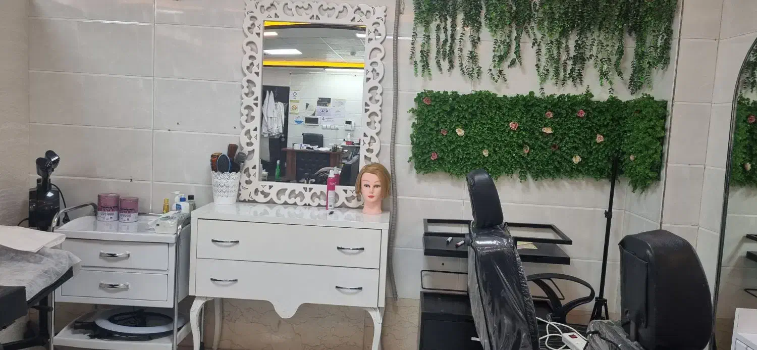 اجاره صندلی|خدمات آرایشگری و زیبایی|کرمانشاه, |دیوار