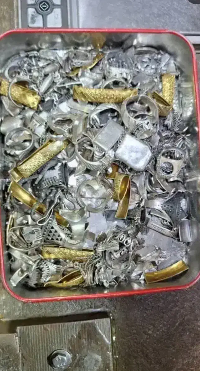 خرید نقره شکسته از ۱گرم تا ...|جواهرات|کرمانشاه, |دیوار