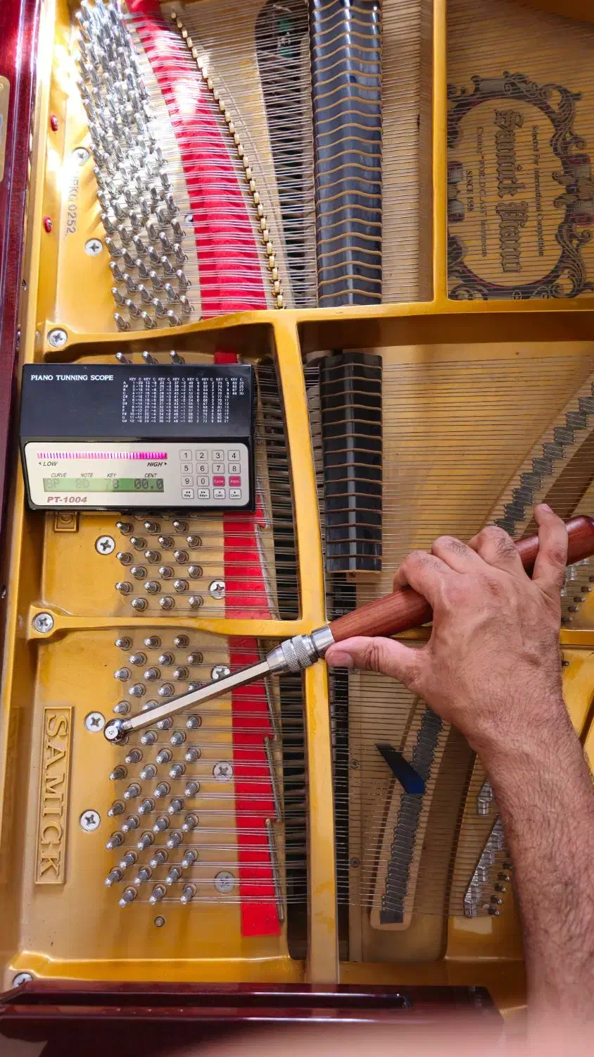 کوک و رگلاژ پیانو و کارشناسی و مشاوره در خرید|پیانو، کیبورد، آکاردئون|اصفهان, باغ زرشک|دیوار