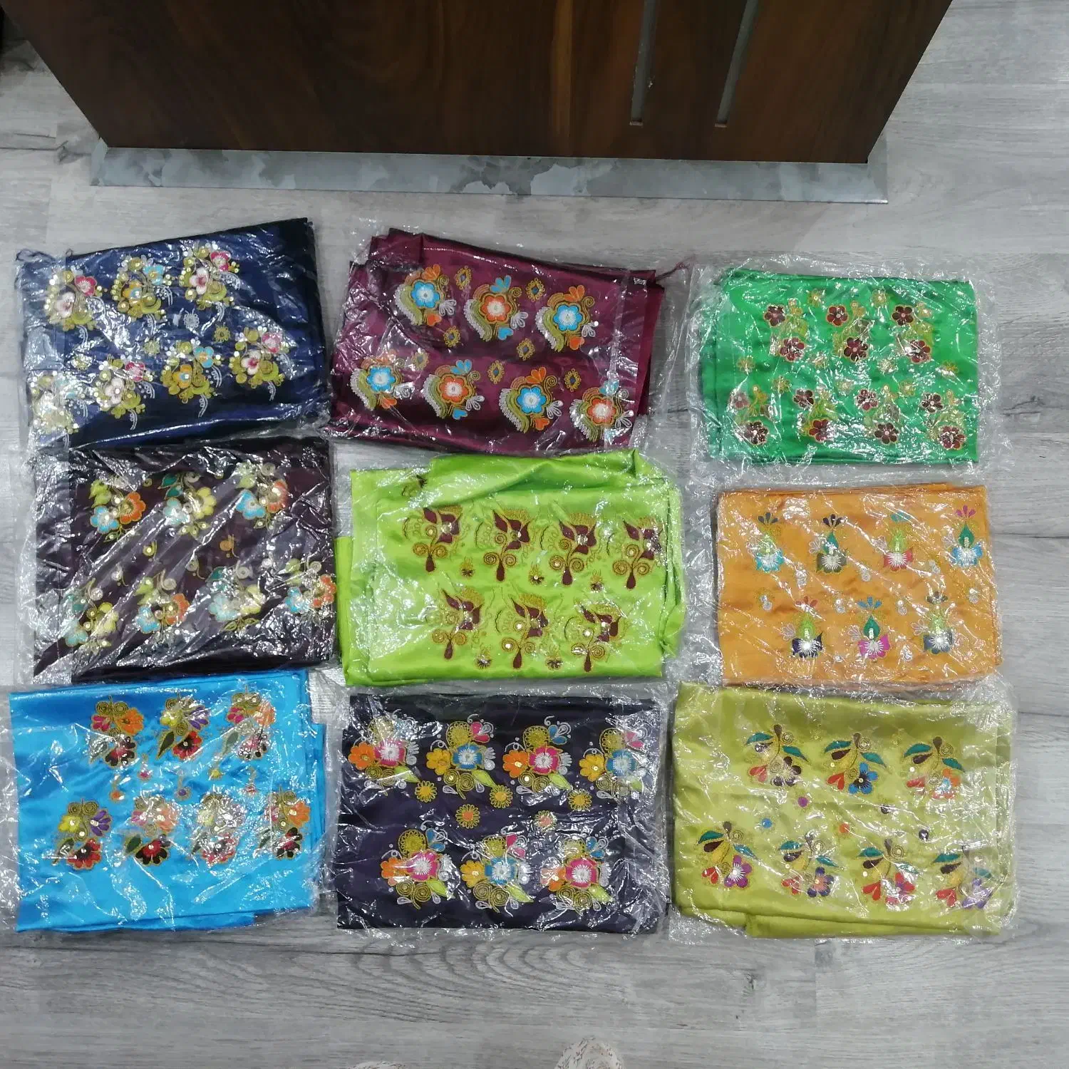 پارچه شلوار گل زده با دست|لباس|بندرعباس, |دیوار