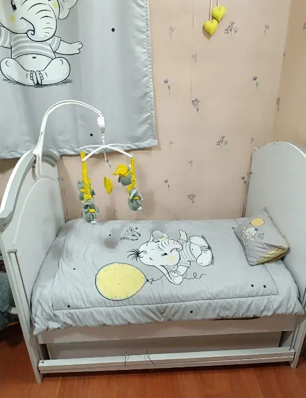 در شهرک ولیعصر فروش فوری|تخت و سرویس خواب|تهران, شهید رجایی|دیوار