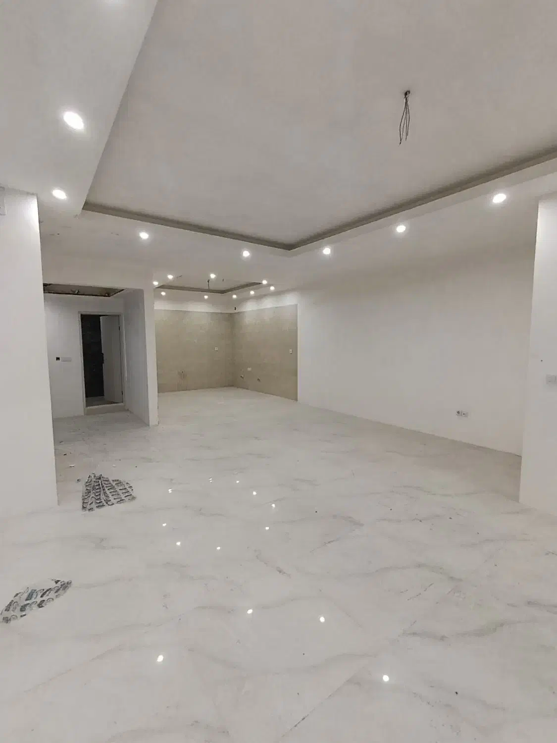 آپارتمان سنددار195متری ویو مزرعه شهرک بعثت|فروش آپارتمان|مشکین‌دشت, |دیوار