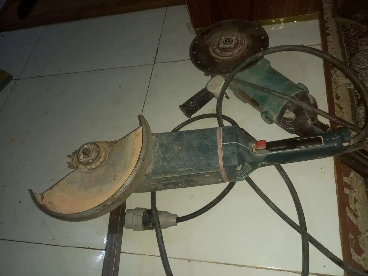 فرزفروشی سالم،رودان|ابزارآلات|رودان, |دیوار