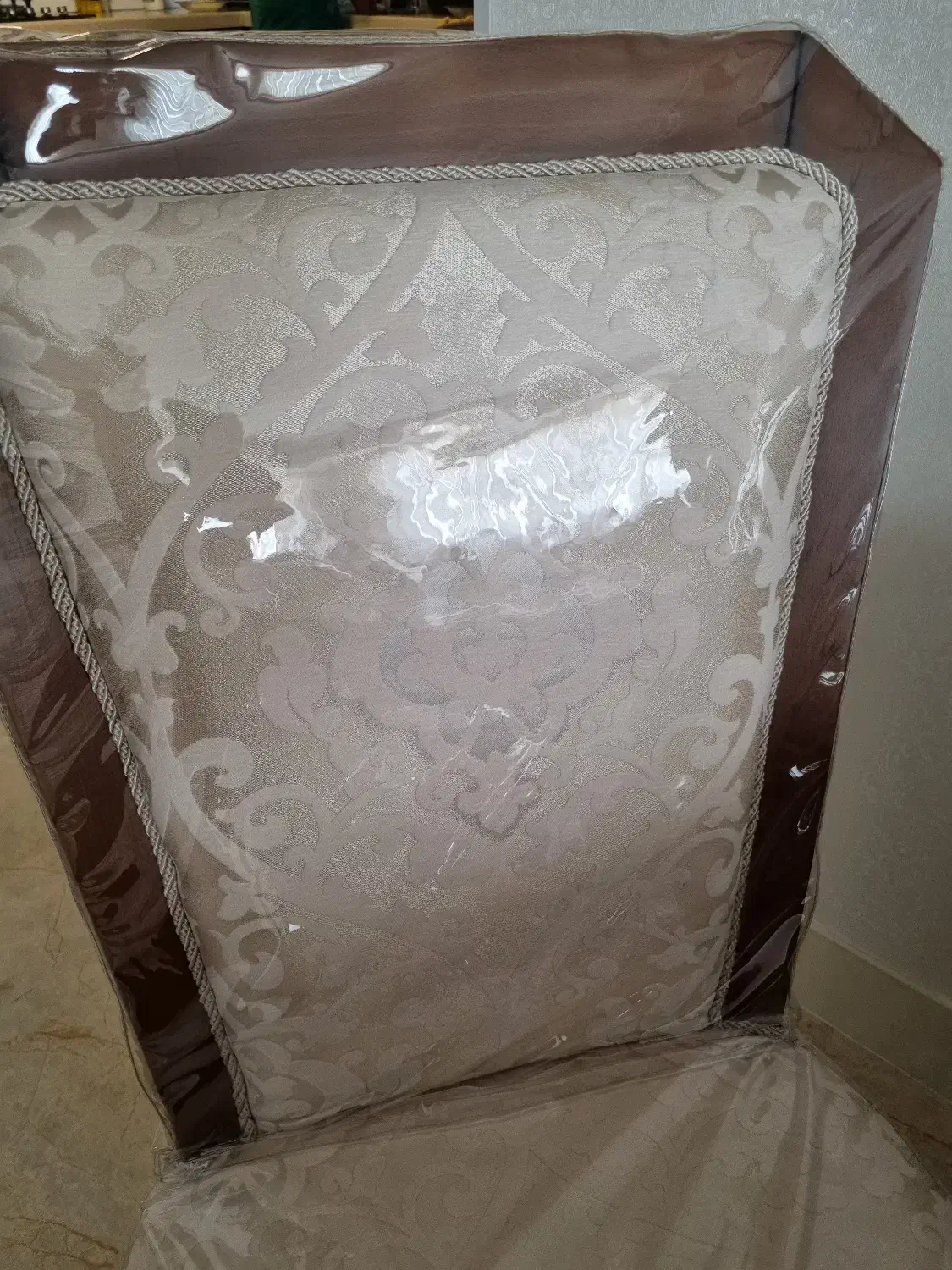 فروش فوری|میز و صندلی غذاخوری|شیراز, شهرک ولیعصر|دیوار