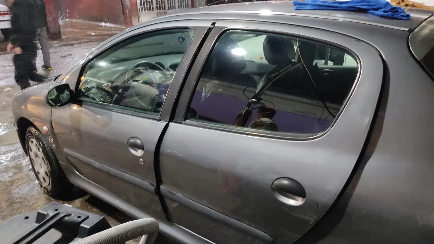 ۲۰۶ مدل ۸۵|خودرو سواری و وانت|پرند, فاز ۴|دیوار