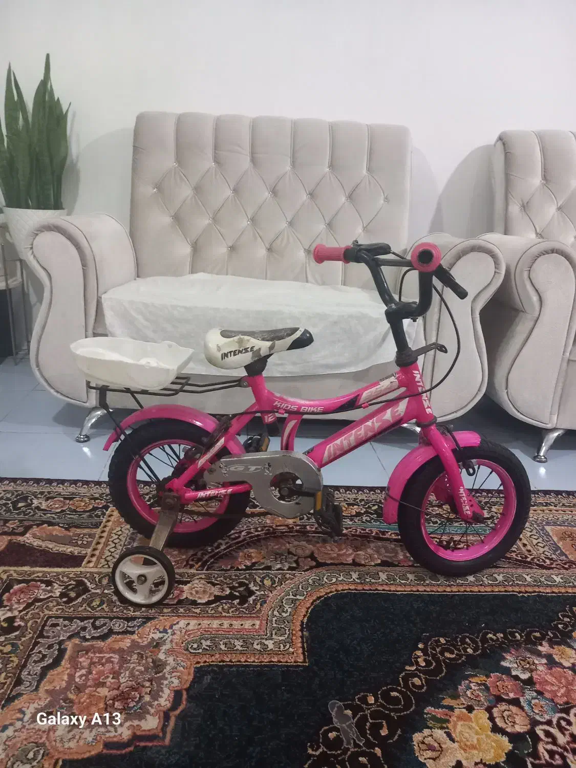 دوچرخه بچگانه سالم|دوچرخه، اسکیت، اسکوتر|خشکبیجار, |دیوار