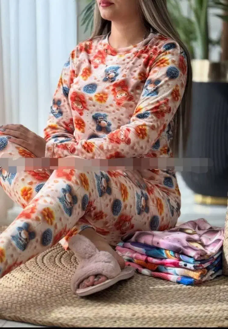 مخملی|لباس|خورموج, |دیوار