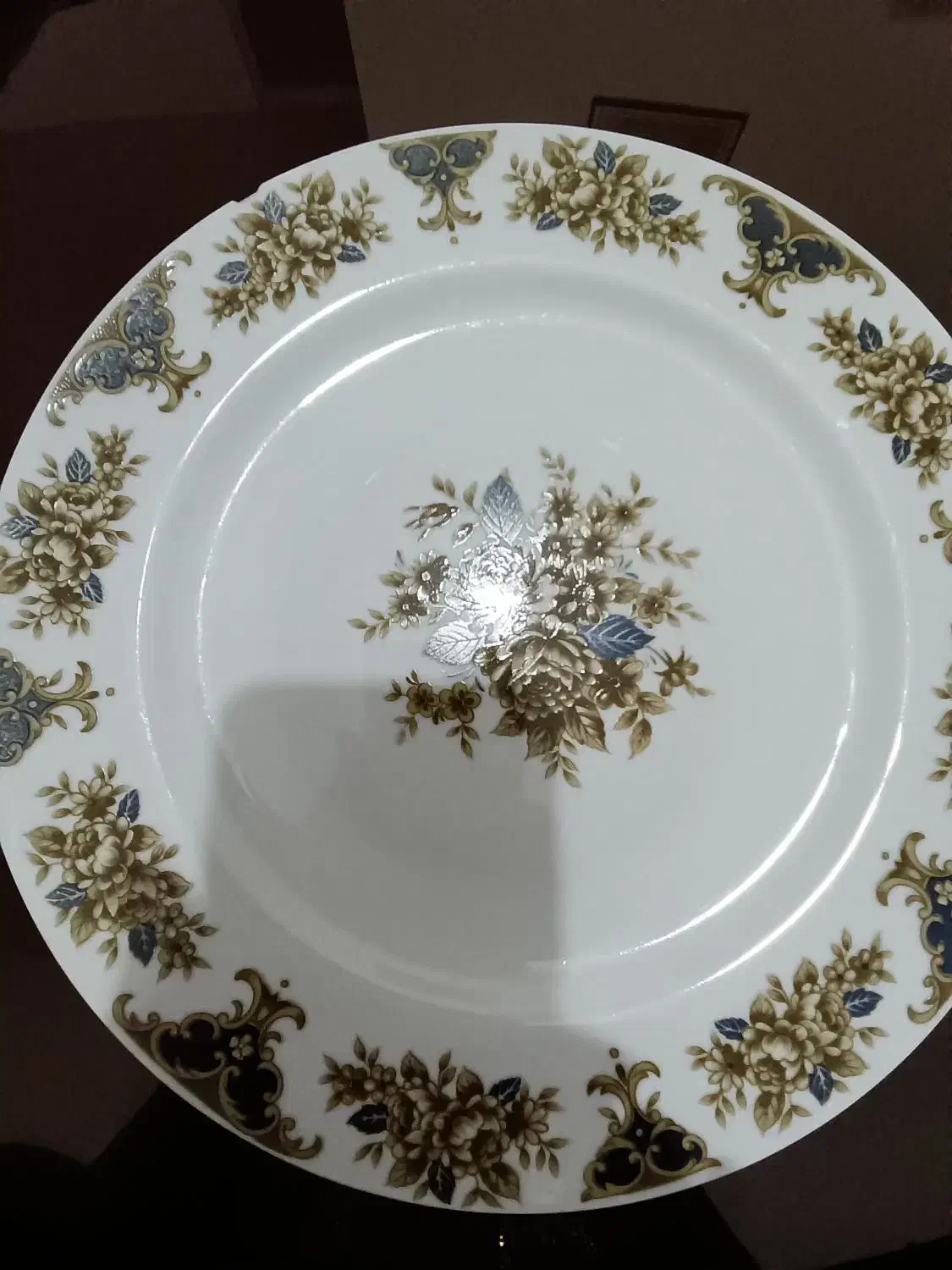 بشقاب دیوارکوب|ظروف سرو و پذیرایی|ری, حمزهآباد|دیوار