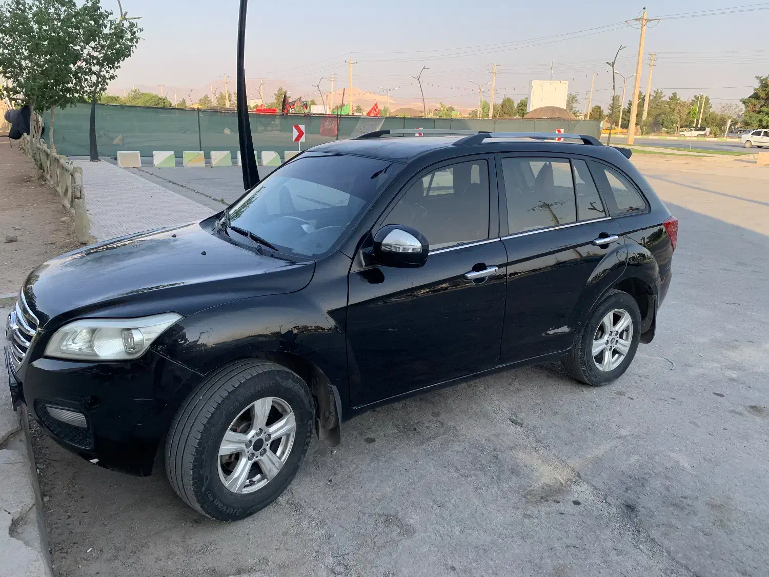 لیفان X60 دنده‌ای، مدل ۱۳۹۳|خودرو سواری و وانت|شیراز, شهرک گلستان|دیوار