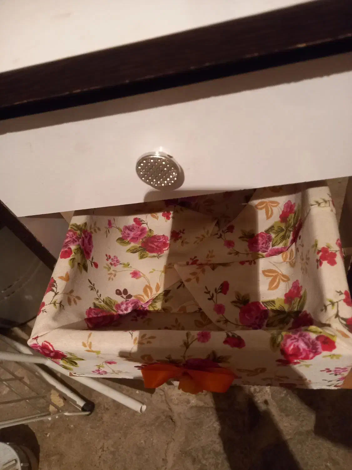 جاسیب زمینی پیاز کاملا نو|مبلمان خانگی و میز عسلی|بروجرد, |دیوار