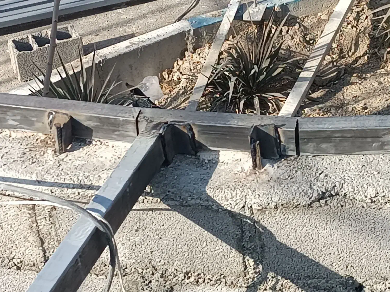 جوشکاری سیار و حرفه ای|خدمات پیشه و مهارت|سمنان, |دیوار