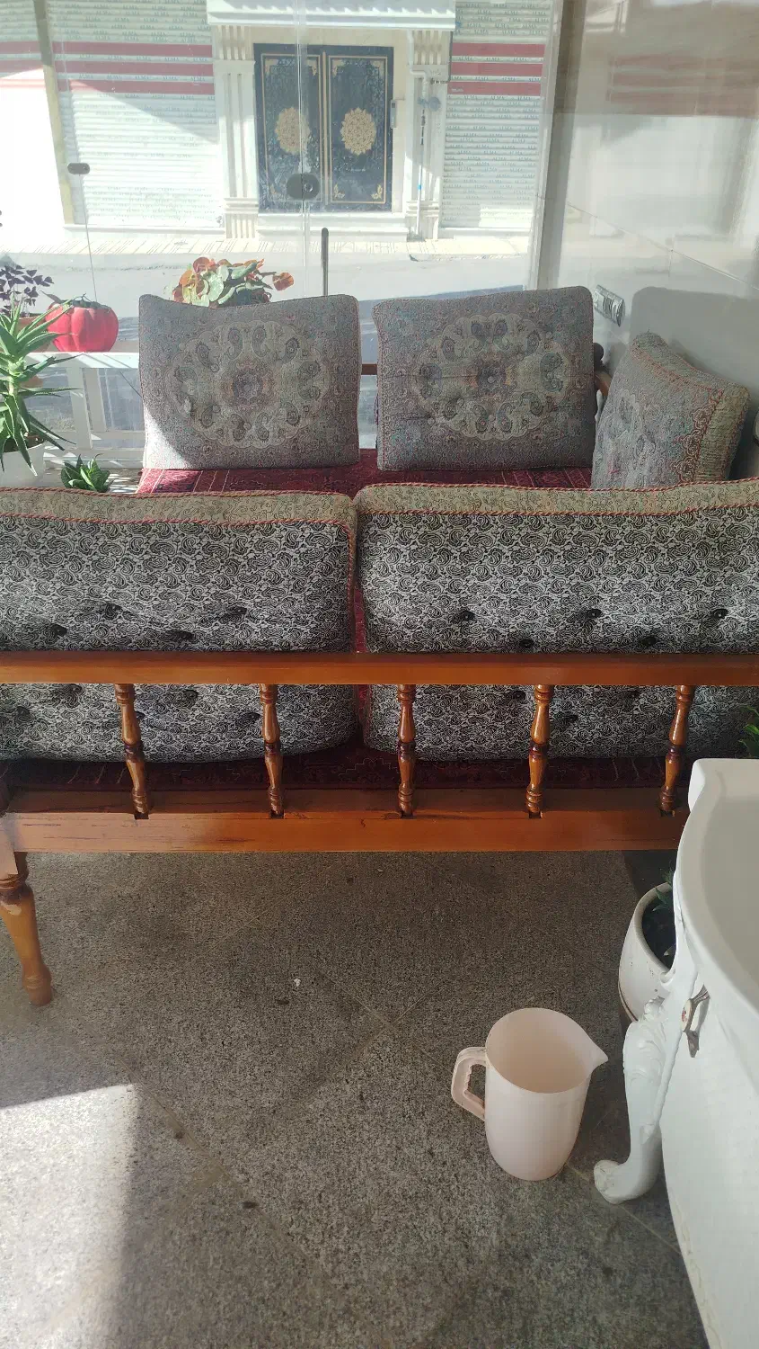 تخت سنتی و میز و صندلی|میز و صندلی غذاخوری|تویسرکان, |دیوار