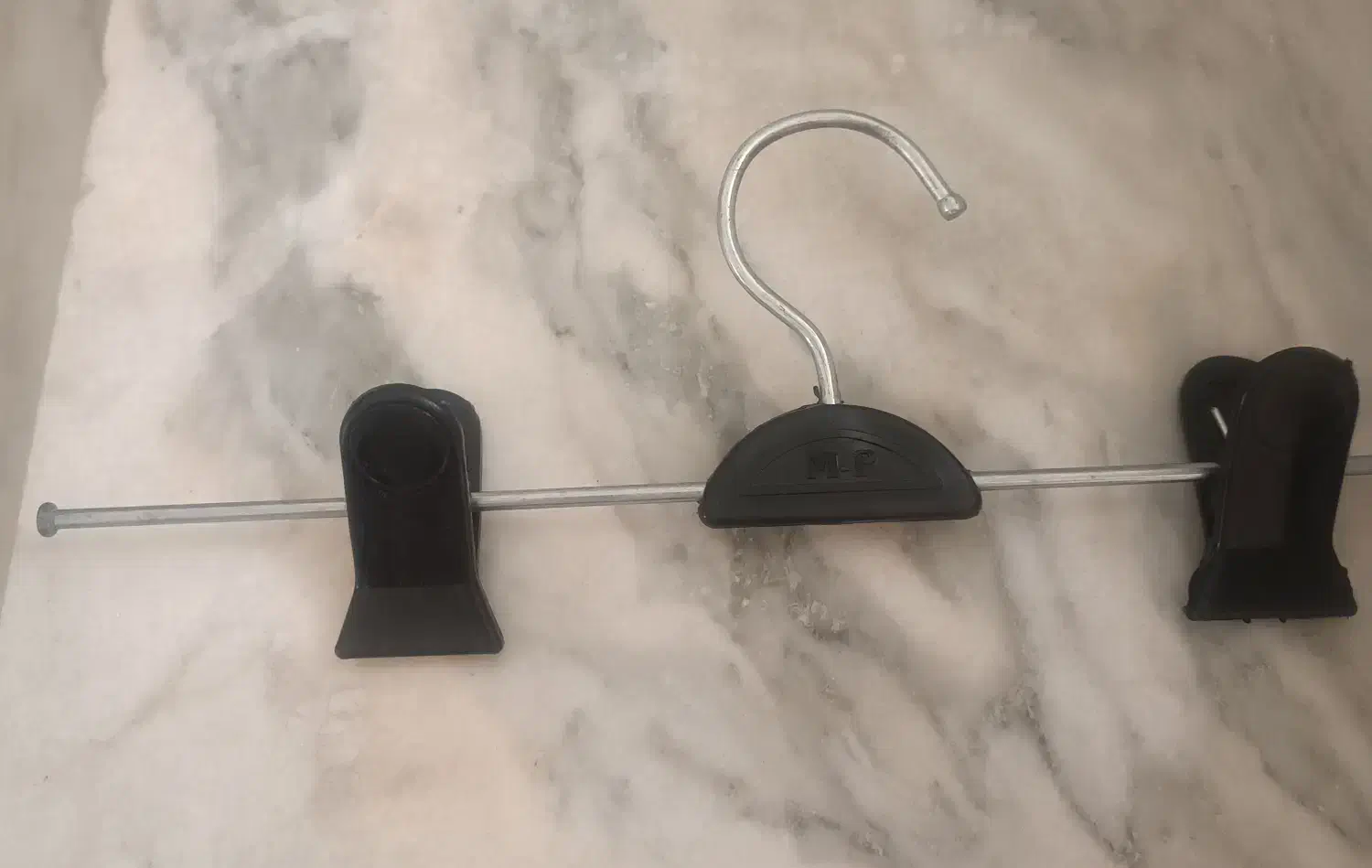 تگ لباس.چوب رختی لباس|فروشگاه و مغازه|گلپایگان, |دیوار