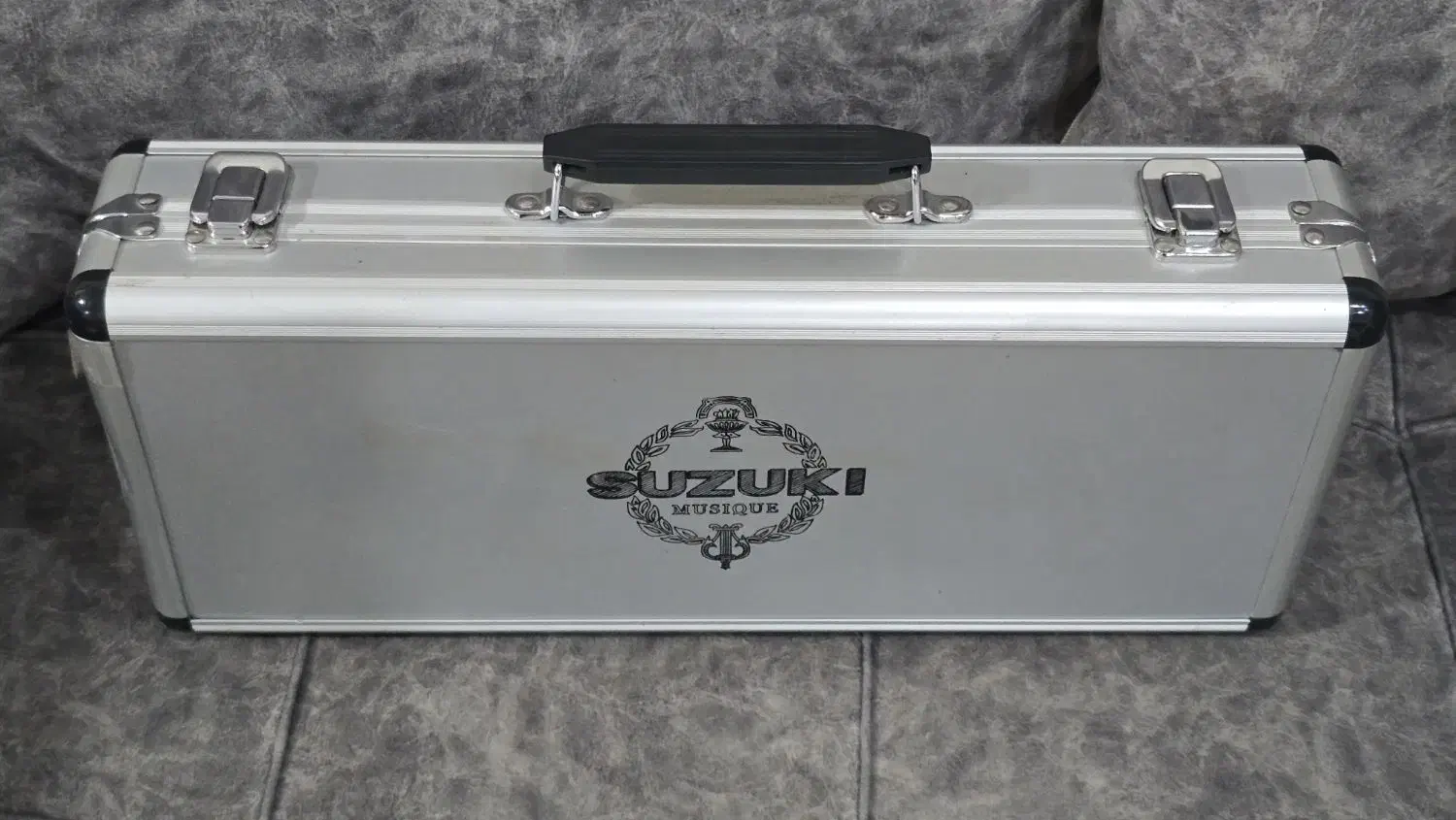 فلوت کلیددار سوزوکی (Suzuki)|سازهای بادی|قزوین, |دیوار