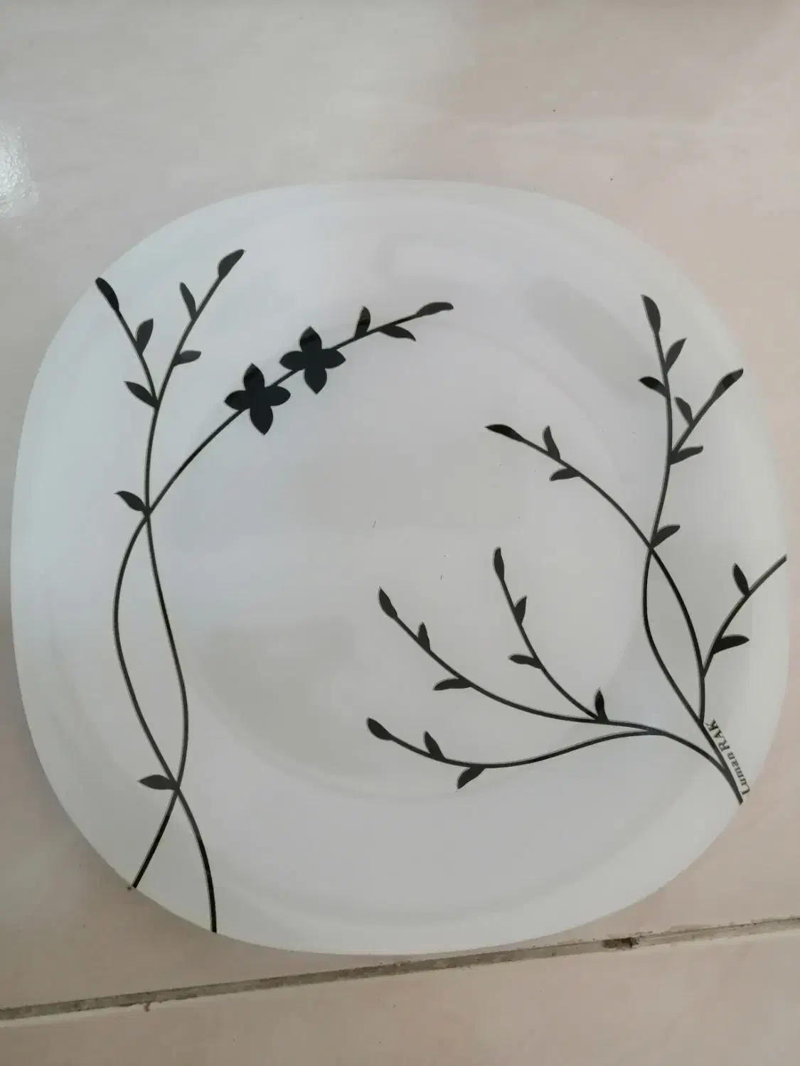 سرویس غذا خوری اوپال 6 نفره 25 تکهای|ظروف سرو و پذیرایی|صدرا-فارس, فاز ۲|دیوار