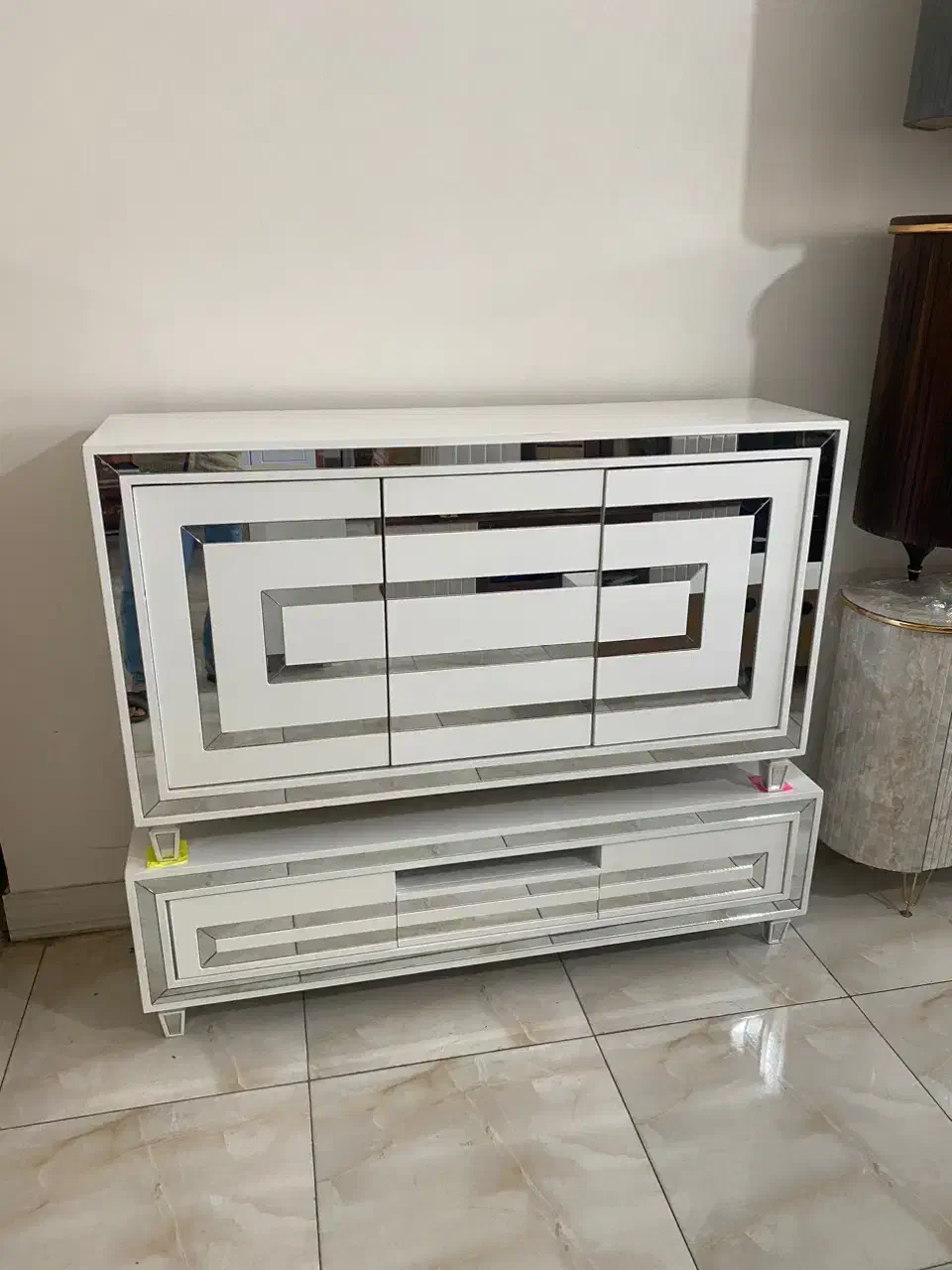 آینه کنسول و میزتلویزیون|بوفه، ویترین، کنسول|میاندوآب, |دیوار