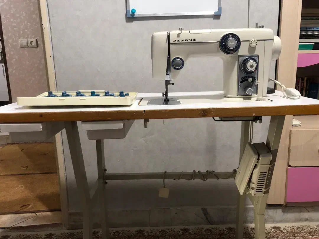 چرخ خیاطی ژانومه 801|چرخ خیاطی و ریسندگی|محمدشهر, محمدشهر|دیوار