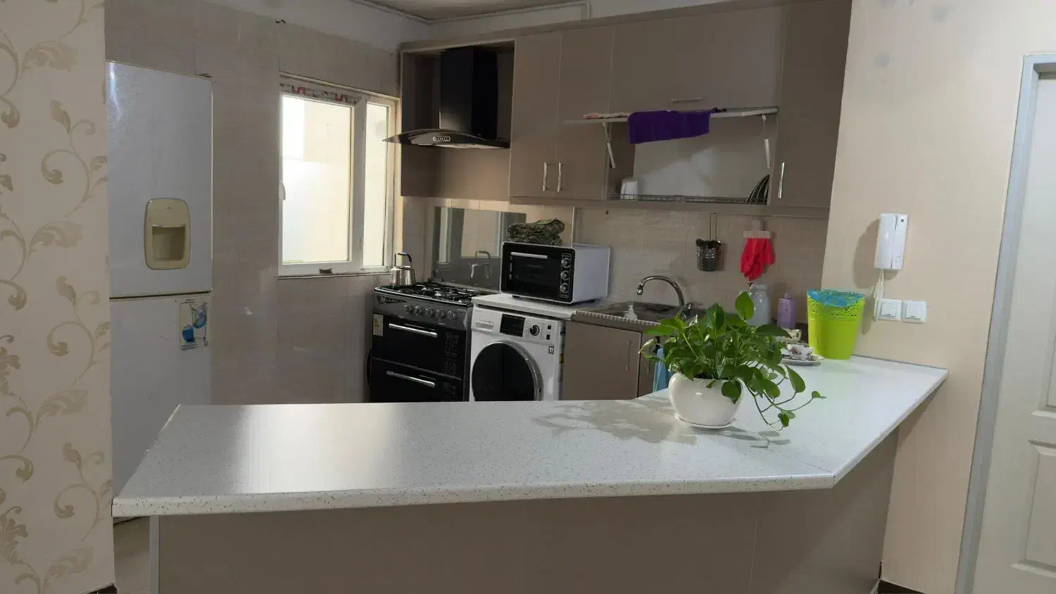 عرشیا فاز ۴ با پارکینگ ۸۰ متری فول تر تمیز|فروش آپارتمان|هشتگرد, شهرک ریحانه|دیوار