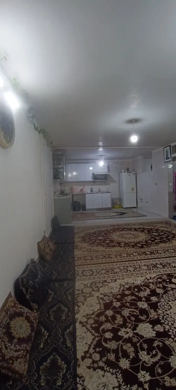 فروش اپارتمان126متری2خواب پارکینگ دار نبوی منش|فروش آپارتمان|خمینی‌شهر, |دیوار