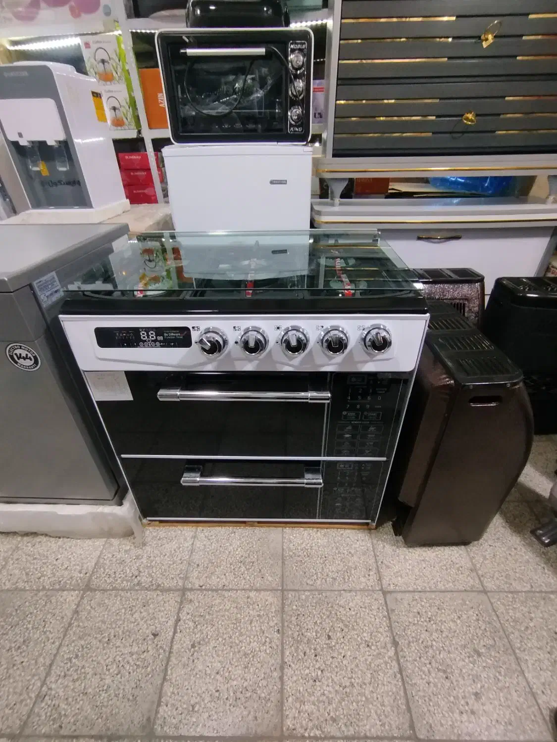 اجاق گاز طرح فر 5شعله شبکه چدن|اجاق گاز و لوازم برقی پخت‌وپز|شاهرود, |دیوار