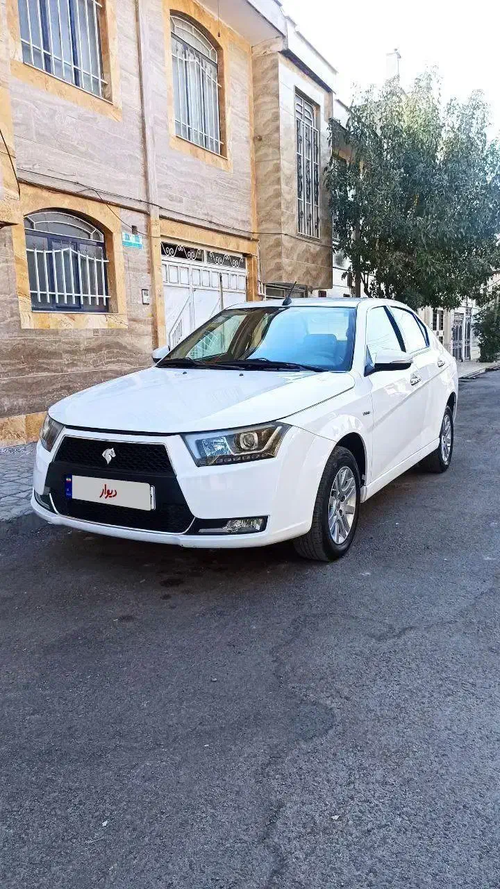 فروش دنا پلاس دنده ای 1398|خودرو سواری و وانت|بروجرد, |دیوار