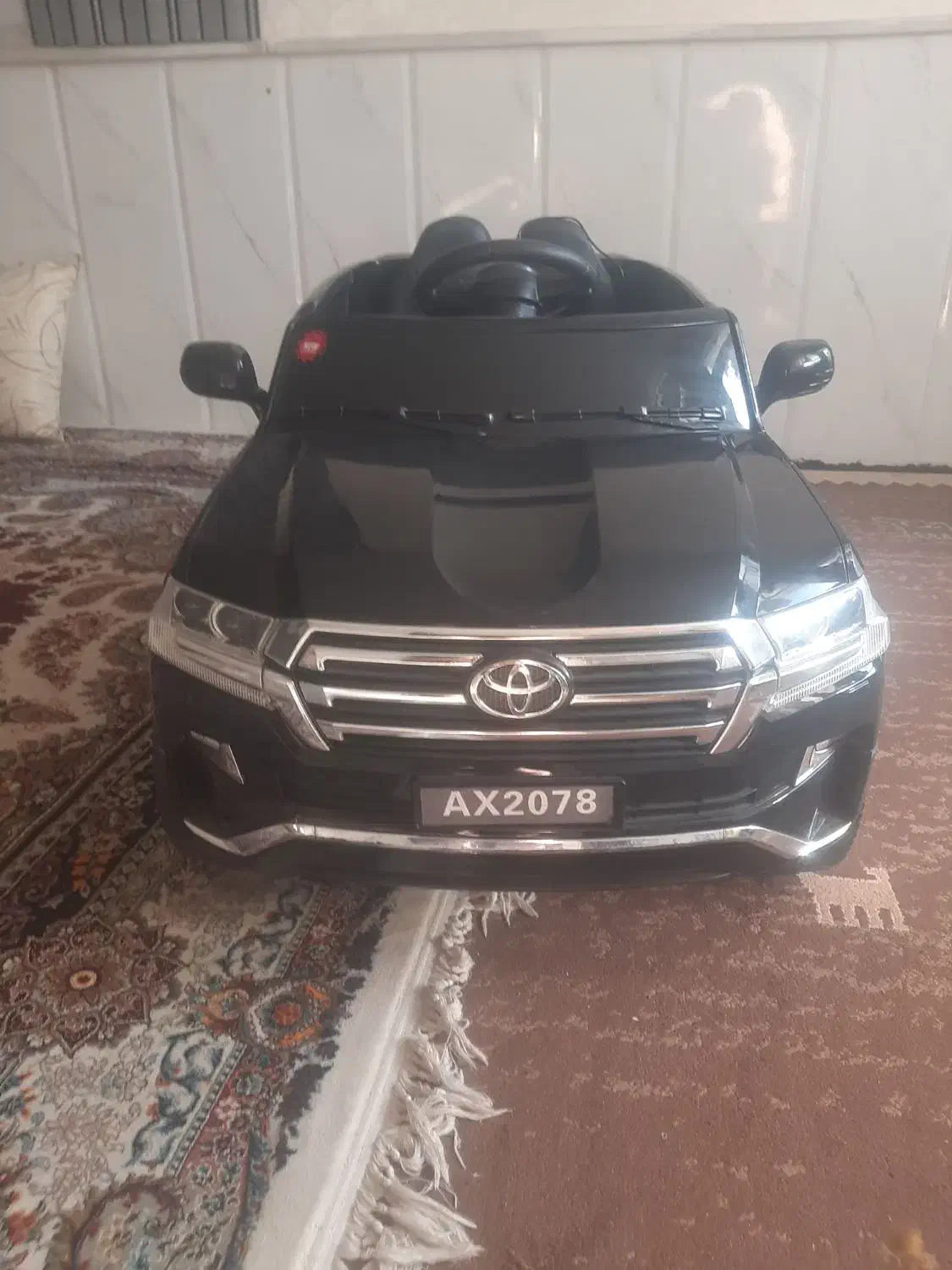 ماشین شارژی|اسباببازی بچه|سنگان, |دیوار