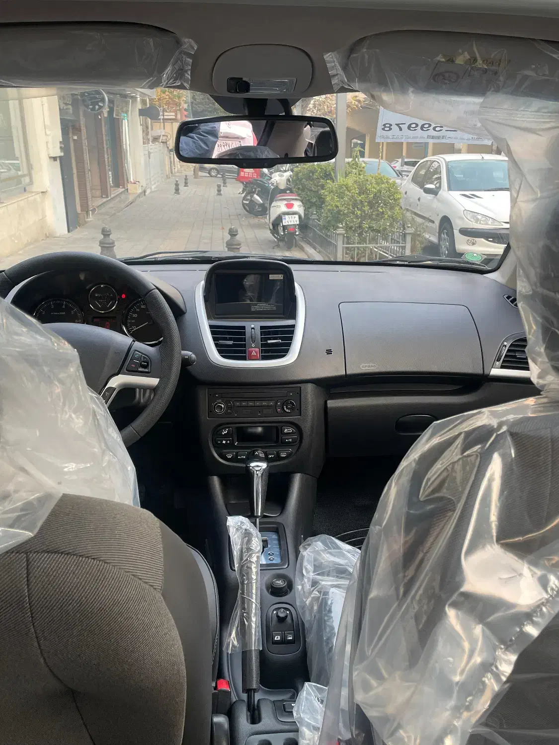 207 اتومات پانا مشکی مدل 1404 نقد و اقساط|خودرو سواری و وانت|تهران, جردن|دیوار