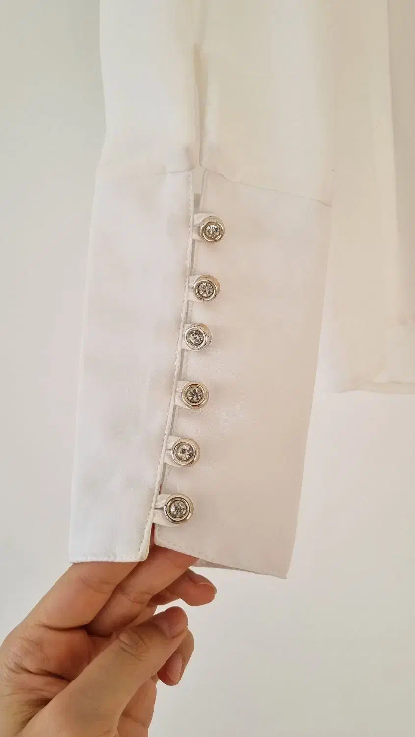 شومیز کرپ حریر سفید مروارید و سنگ دوزی سایز۳۶تا۴۰|لباس|نوشهر, |دیوار