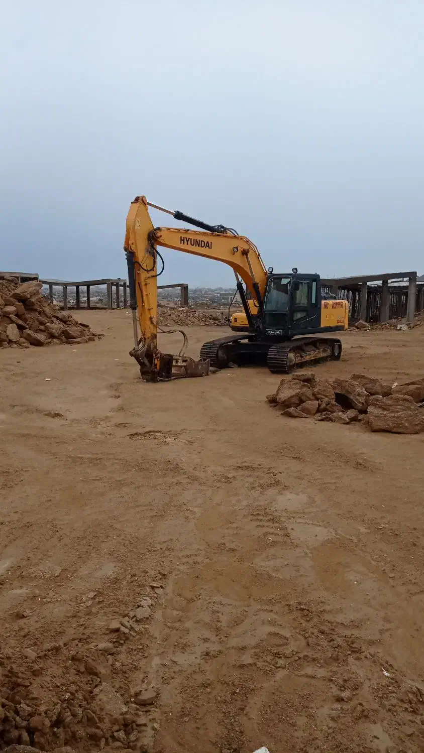 اجاره بیل مکانیکی|ماشین‌آلات صنعتی|ایرانشهر, |دیوار