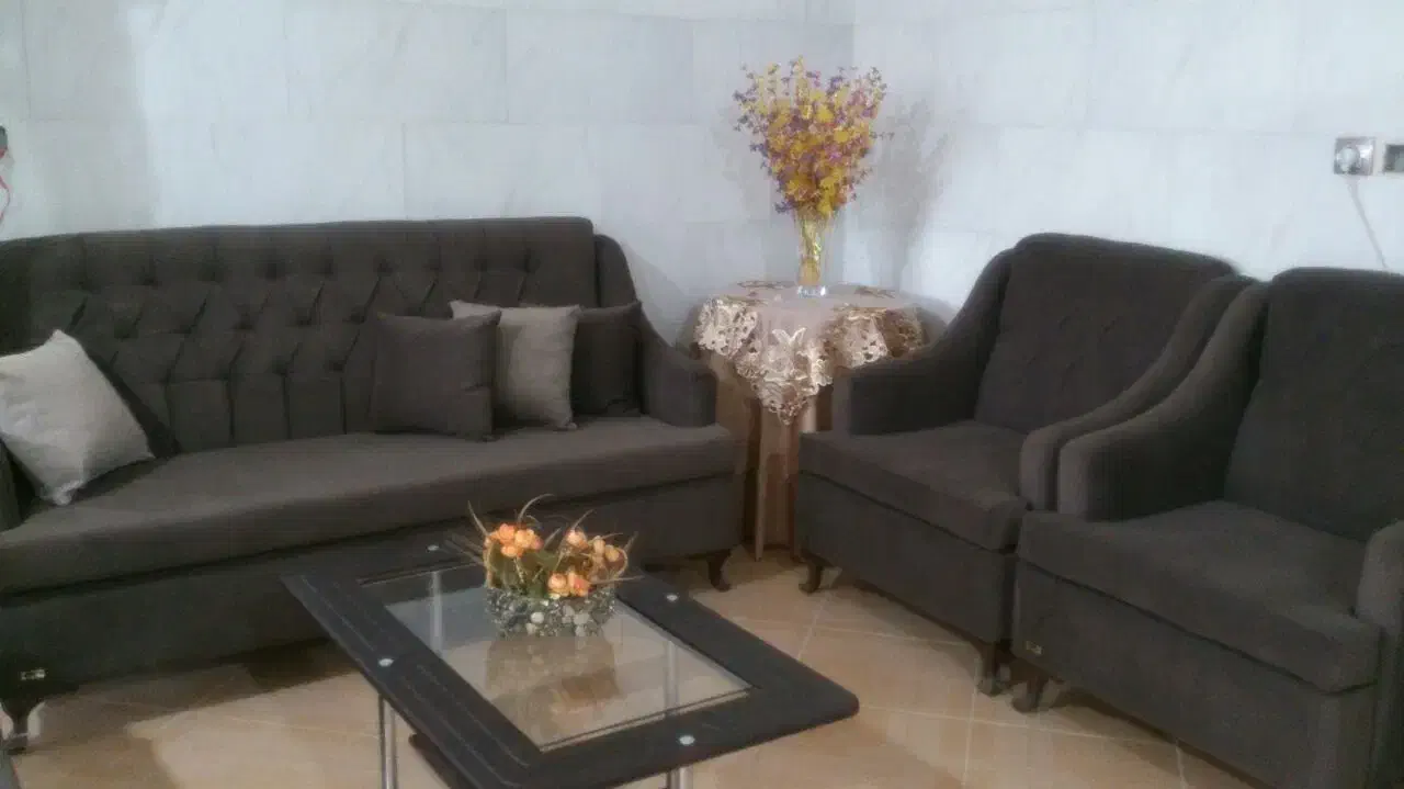 مبل راحتی ۷ نفره|مبلمان خانگی و میز عسلی|خرم‌آباد, |دیوار