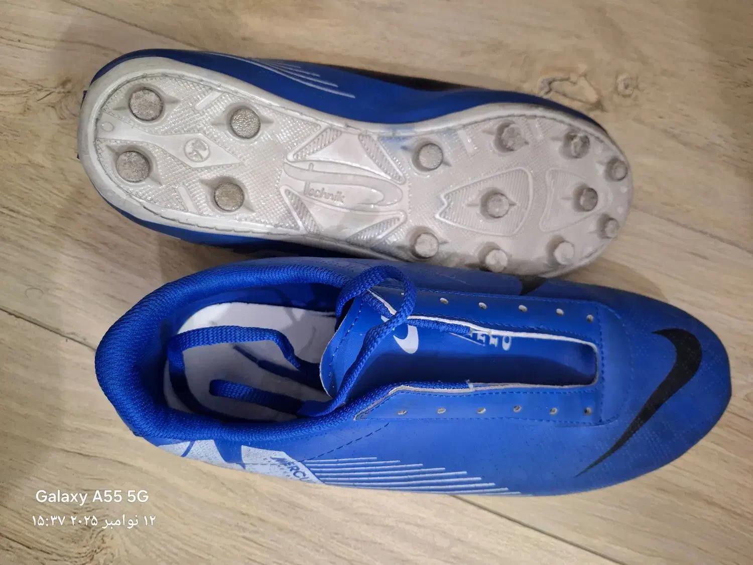 کفش چمن|تجهیزات ورزشی|نیشابور, گمنام غربی|دیوار