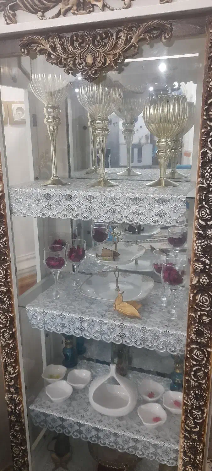 بوفه رنگ استخانی وسفید|بوفه، ویترین، کنسول|خرمشهر, |دیوار