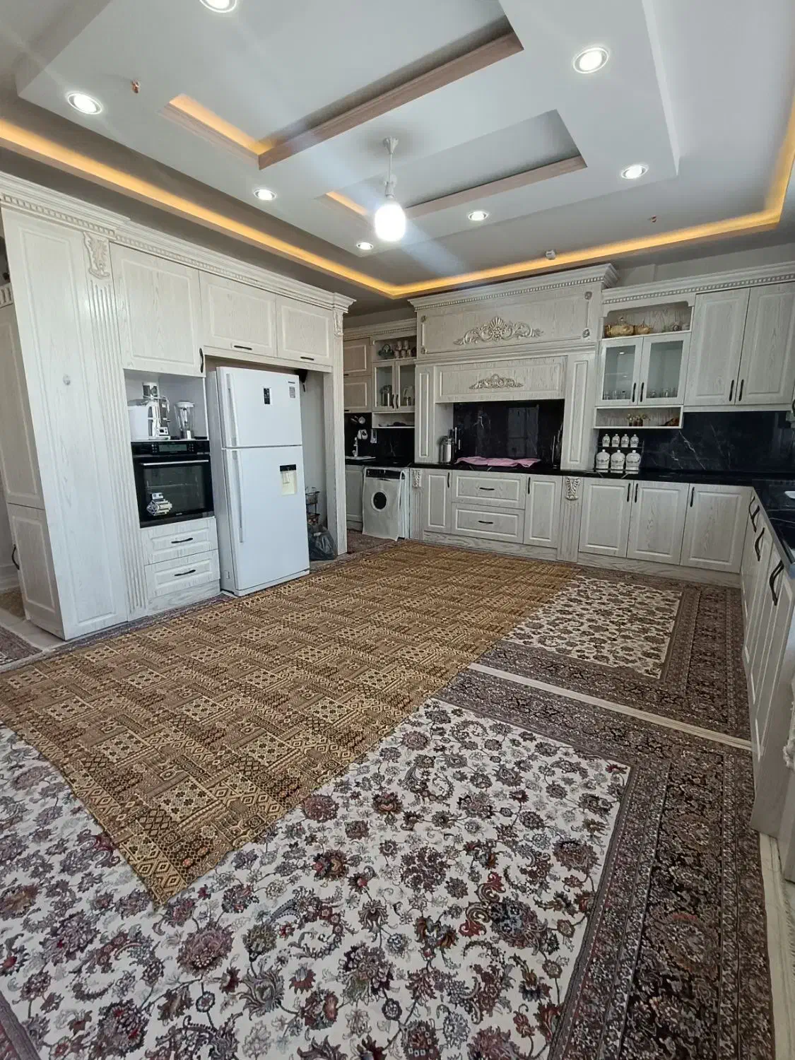 فروش آپارتمان نوساز۲۰۵مترتکواحدی کوشش کوی پلیس|فروش آپارتمان|مشهد, کوشش|دیوار